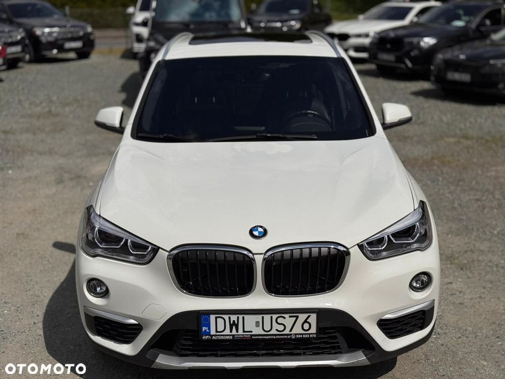 BMW X1 xDrive25i GPF xLine - 36