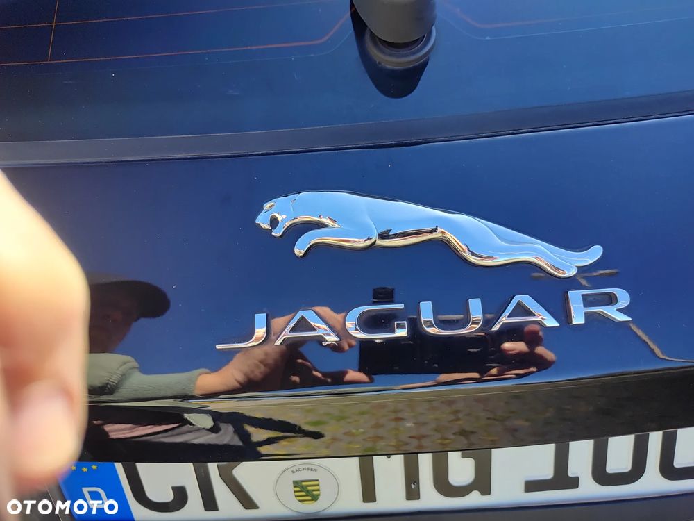 Jaguar F-Pace 20d AWD Pure - 28