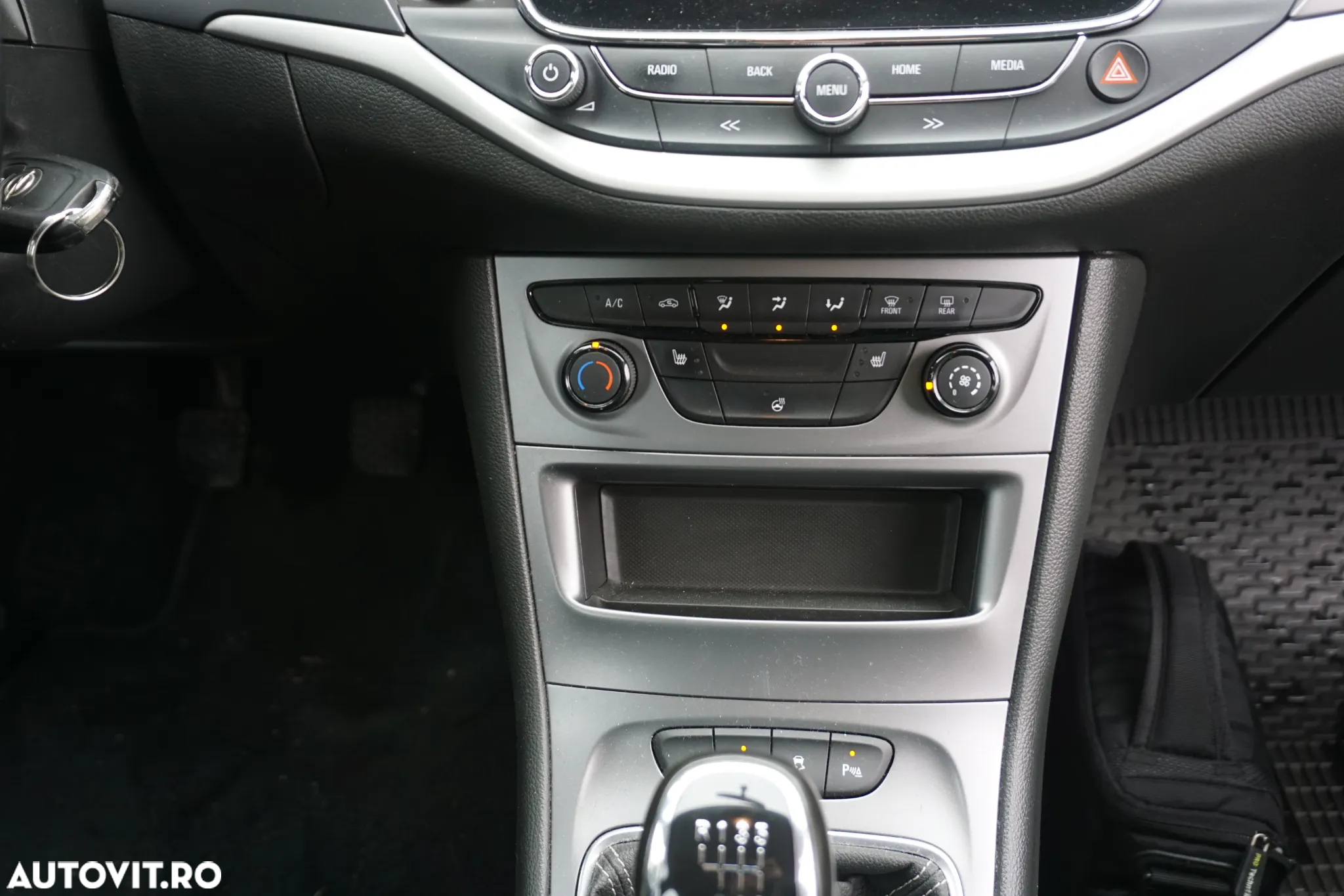 Opel Astra 1.6 CDTI ECOTEC Start/Stop Selection - 10