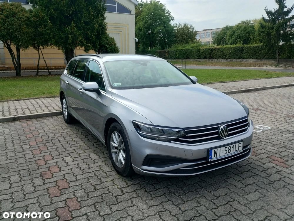 Volkswagen Passat 1.5 TSI EVO Business DSG - 1