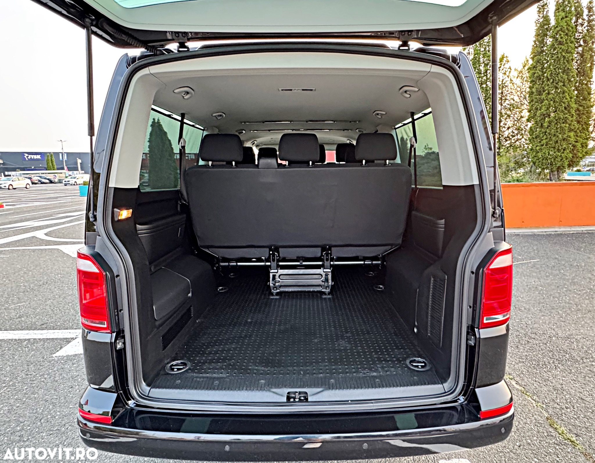 Volkswagen Caravelle T6 2.0 TDI KR Comfortline DSG - 23