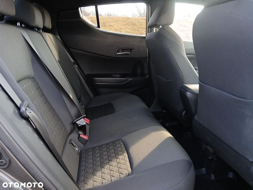 Toyota C-HR 2.0 Hybrid Style - 11