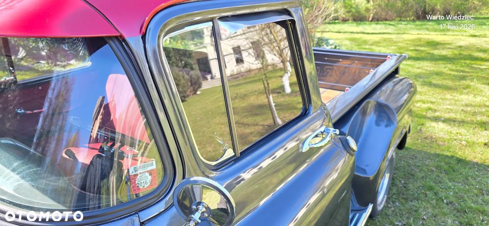 Chevrolet Apache - 19