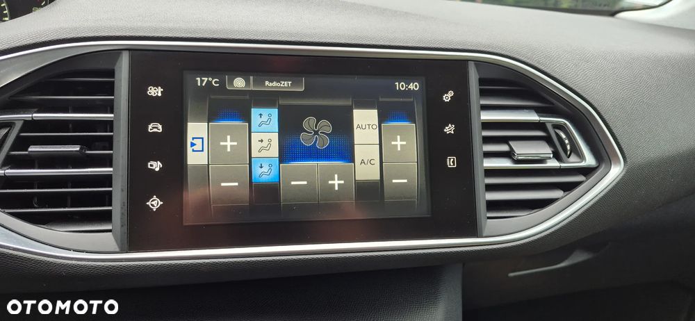 Peugeot 308 1.2 PureTech Allure S&S - 15