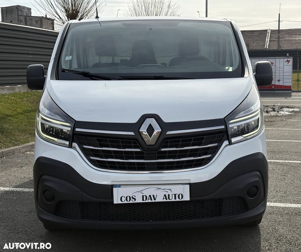 Renault Trafic - 13