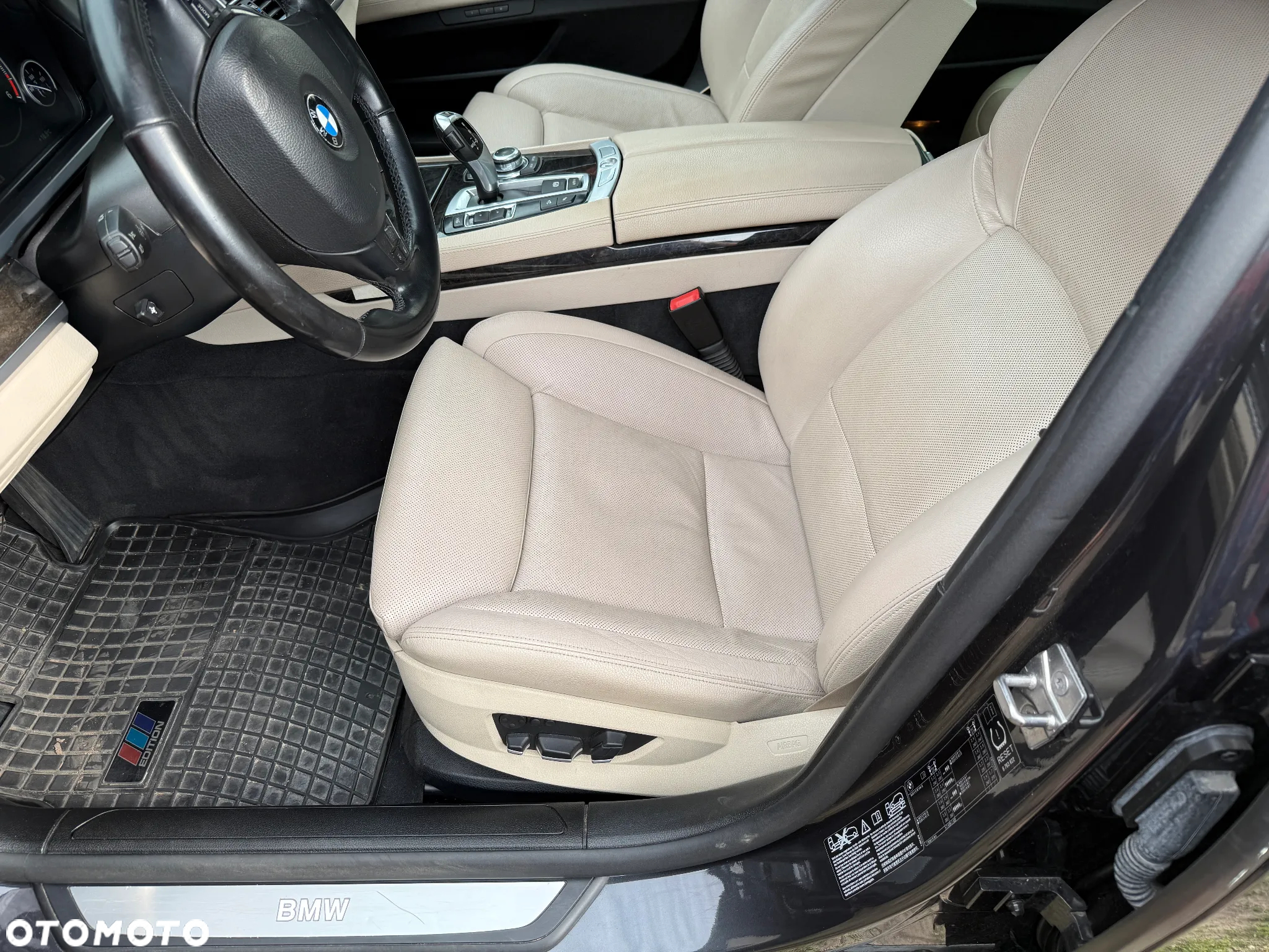 BMW Seria 7 740d xDrive - 12