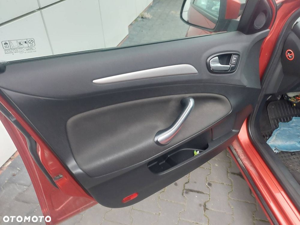 FOTELE KOMPLET LEWY PRAWY KANAPA TYŁ FORD MONDEO MK4 HB 5D - 9