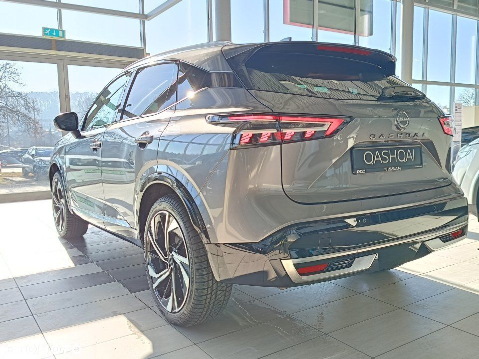 Nissan Qashqai - 4