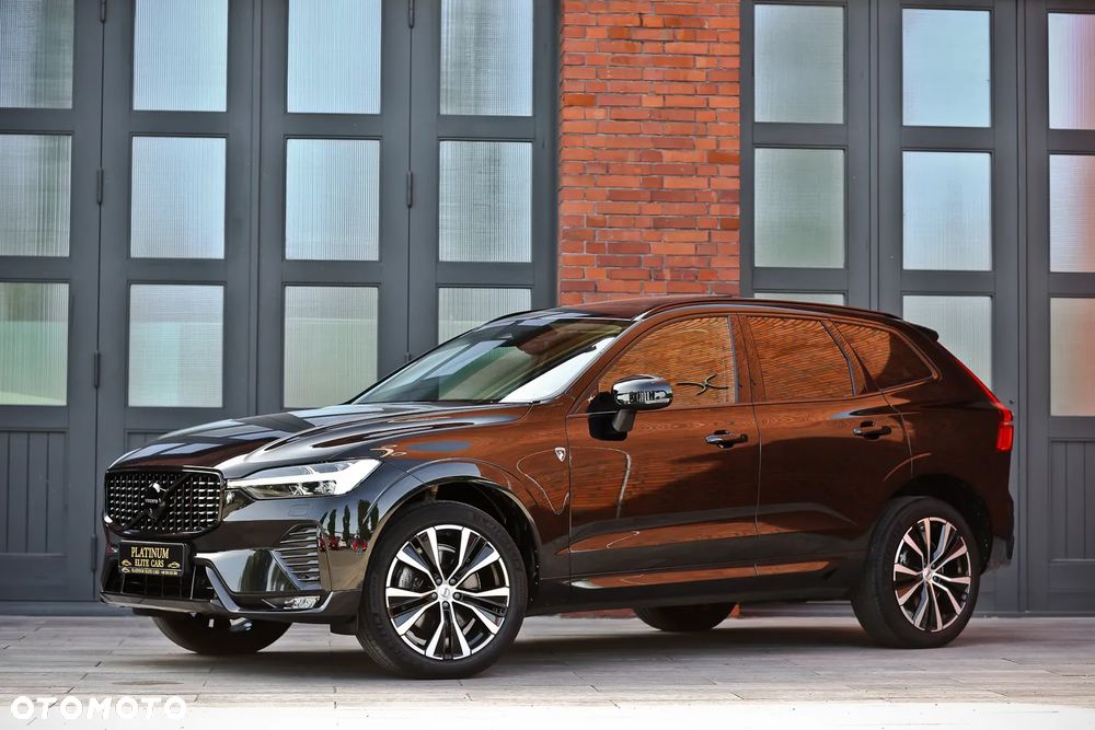 Volvo XC 60 B5 D AWD Ultimate Dark - 8