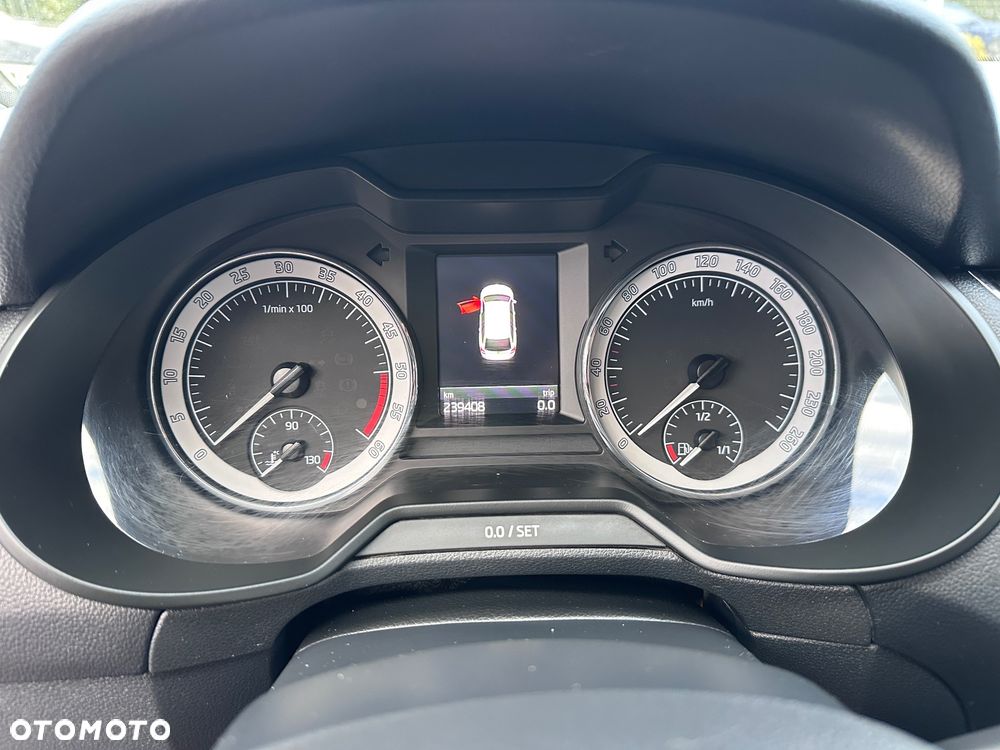 Skoda Octavia 2.0 TDI 4x4 Scout - 8