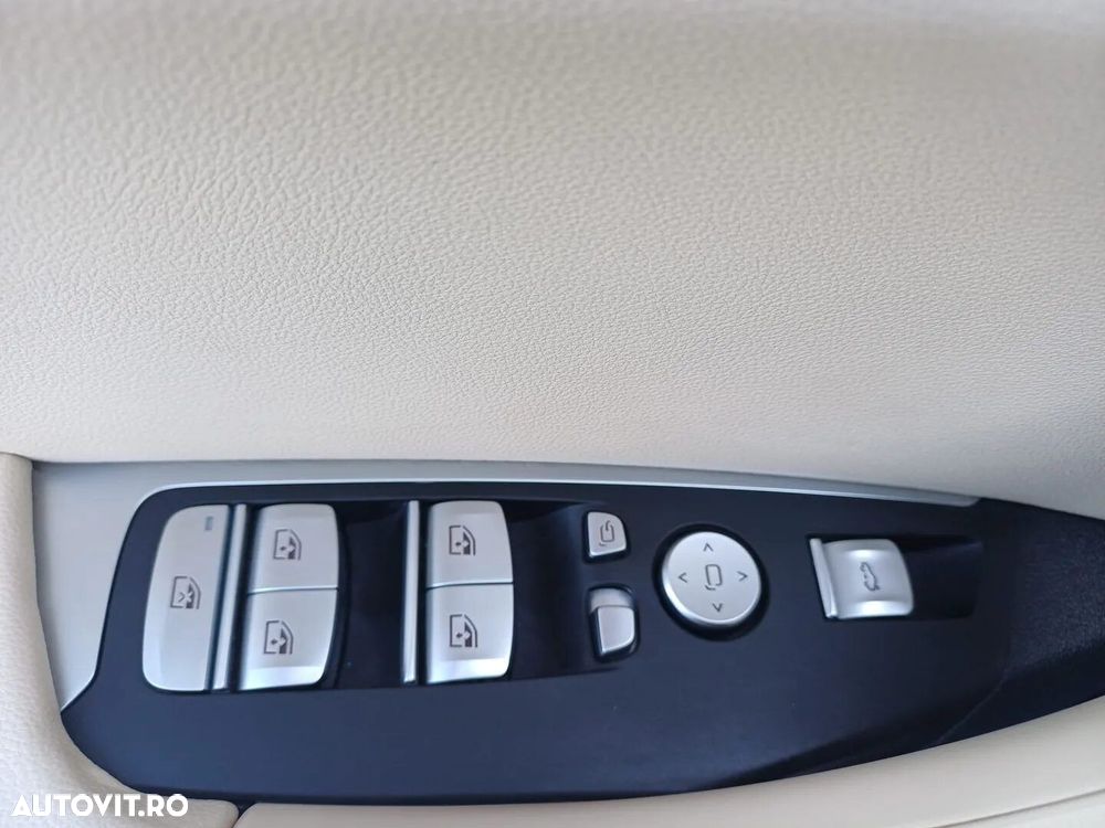 BMW X3 xDrive20i AT MHEV - 16