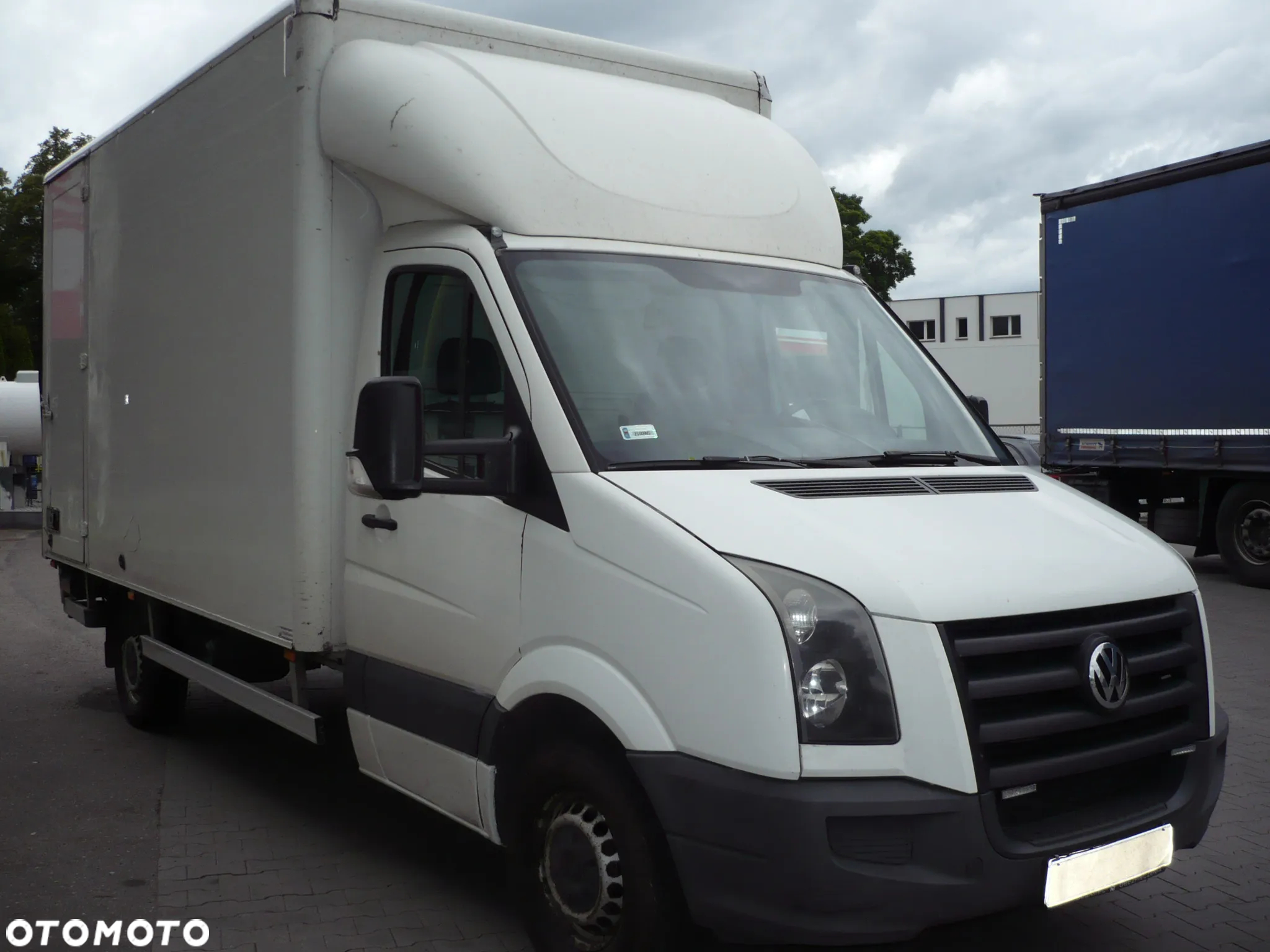 Volkswagen Crafter - 2
