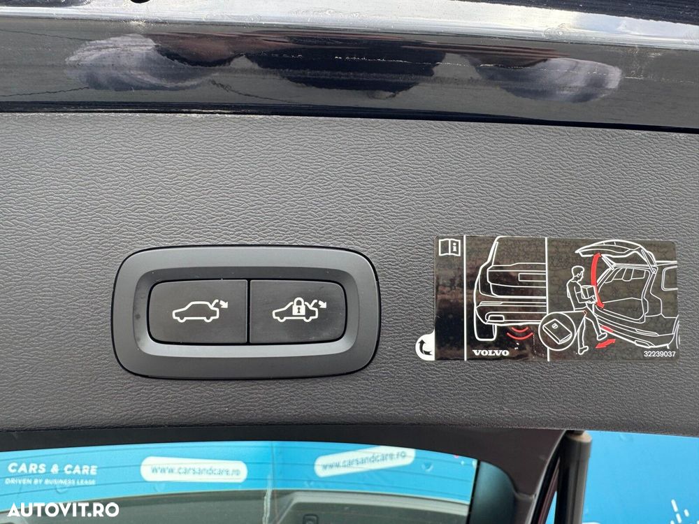 Volvo XC 40 B4 AT8 AWD Mild Hybrid Inscription - 15