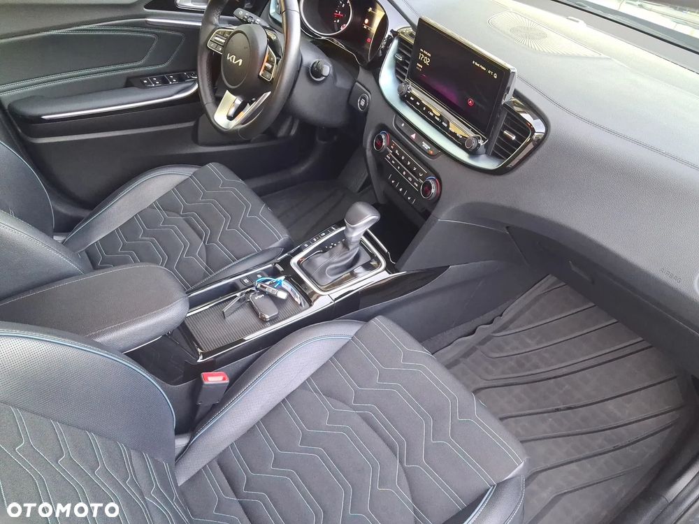 Kia XCeed 1.6 T-GDI Tribute DCT - 13