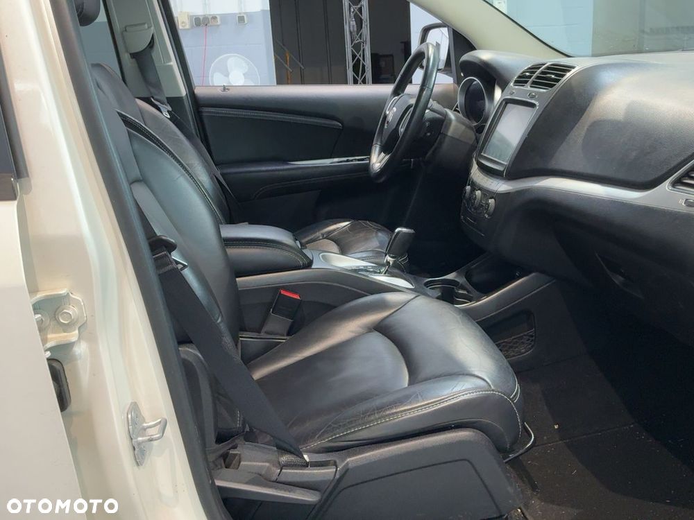 Fiat Freemont 2.0 Multijet 16V DPF Automatik Allrad Black Code - 10