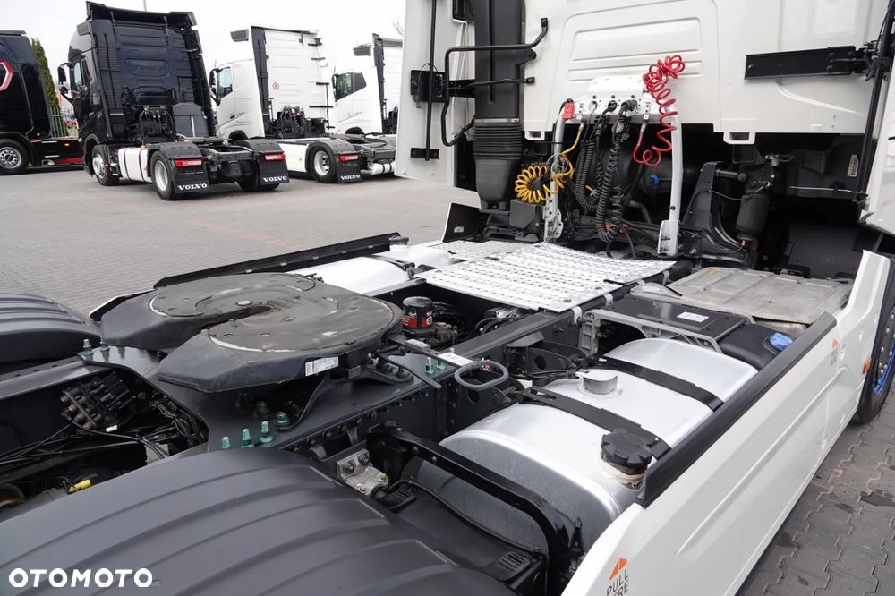 Renault T 520 / RETARDER / SKÓRY / LIMITED / TEAM ALPINE 55/99 - 15