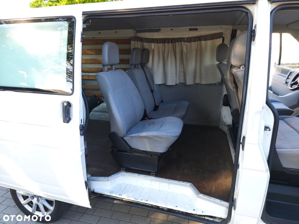 Volkswagen Transporter Mixt - 16