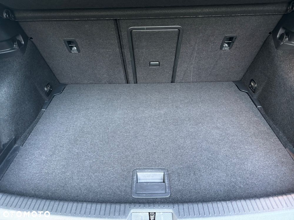 Volkswagen Golf 2.0 TDI BMT Highline - 25