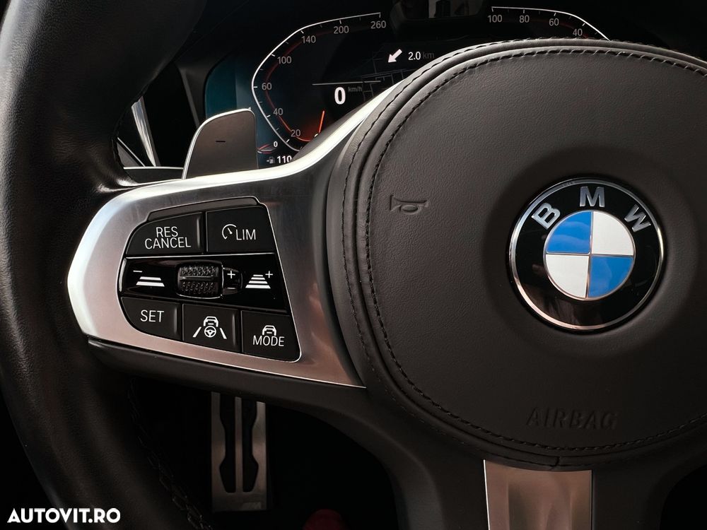 BMW Seria 3 330i AT - 23