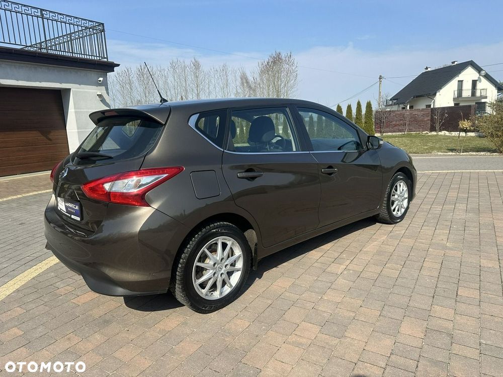 Nissan Pulsar - 32