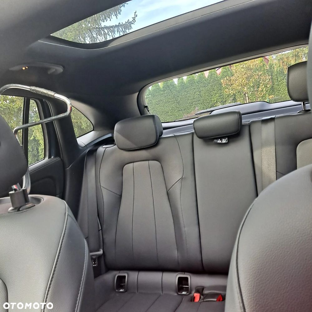 Mercedes-Benz GLA 250 4-Matic - 10