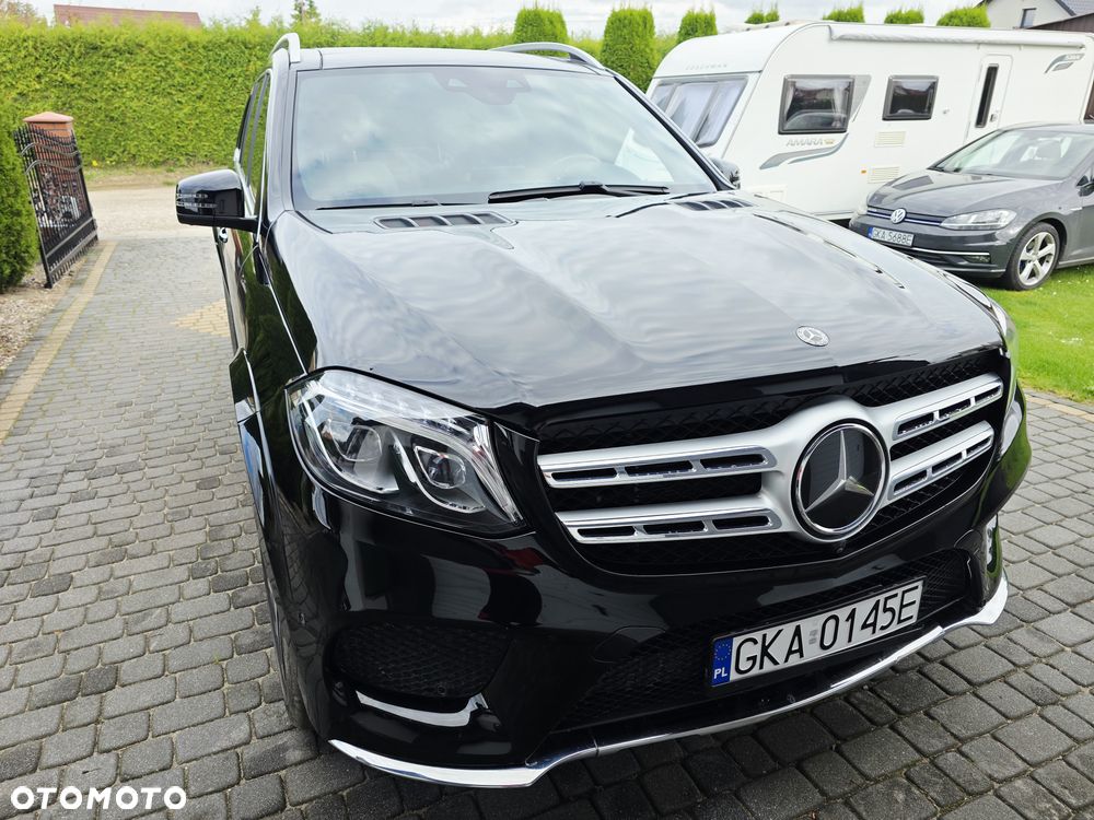 Mercedes-Benz GLS - 17