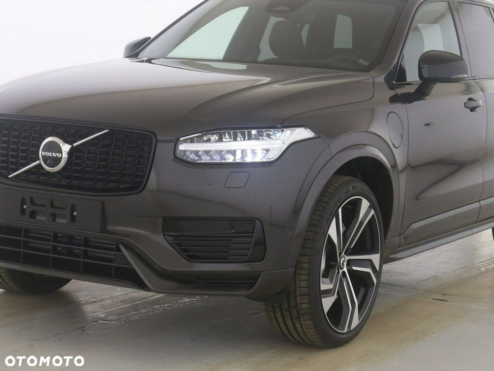 Volvo XC 90 - 8