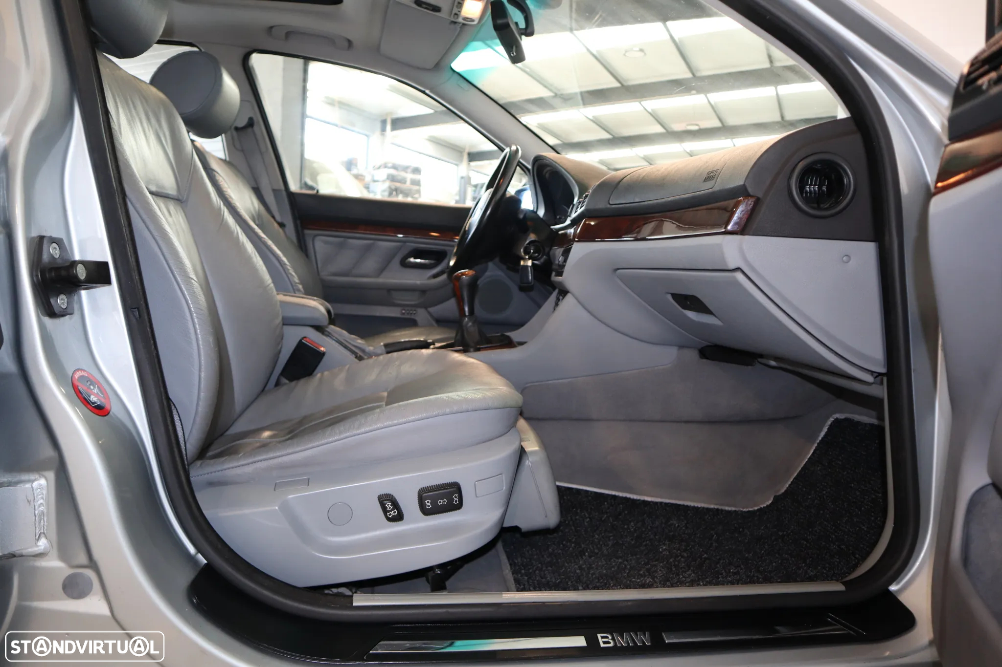 BMW 525 tds - 13