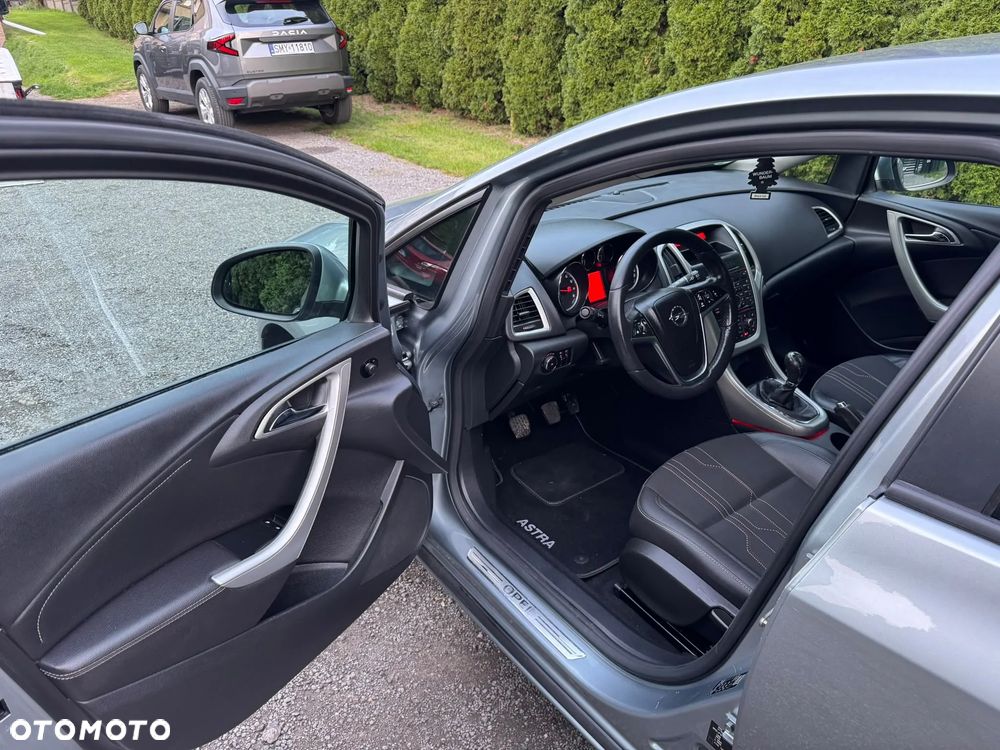 Opel Astra - 12