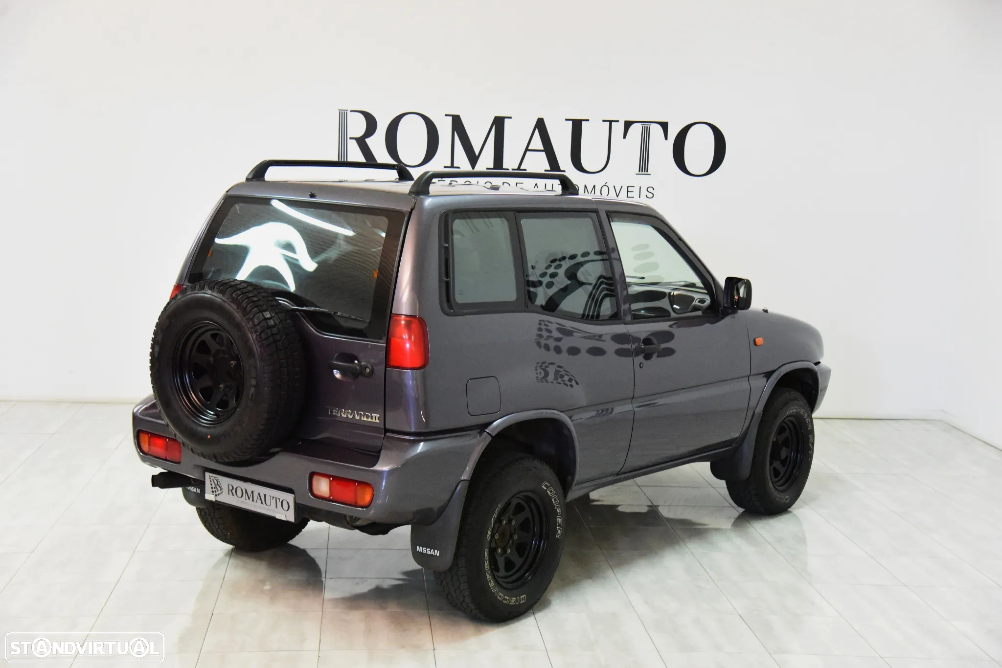 Nissan Terrano II 2.7 SE - 4