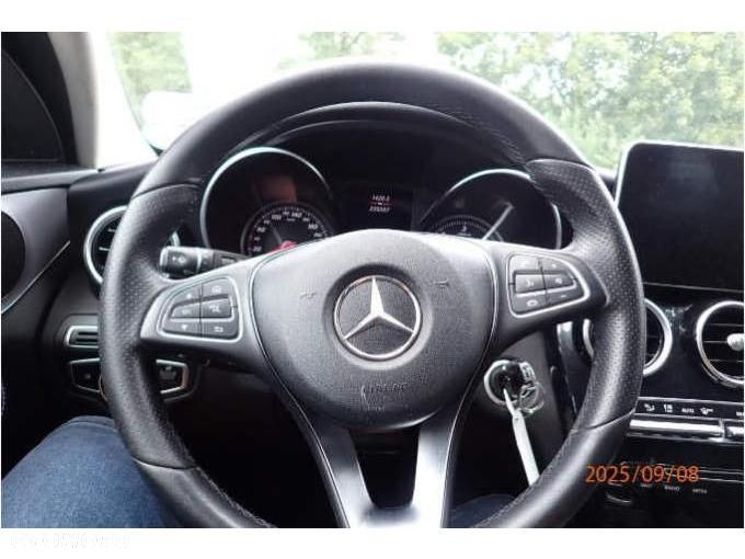 Mercedes-Benz Klasa C - 23