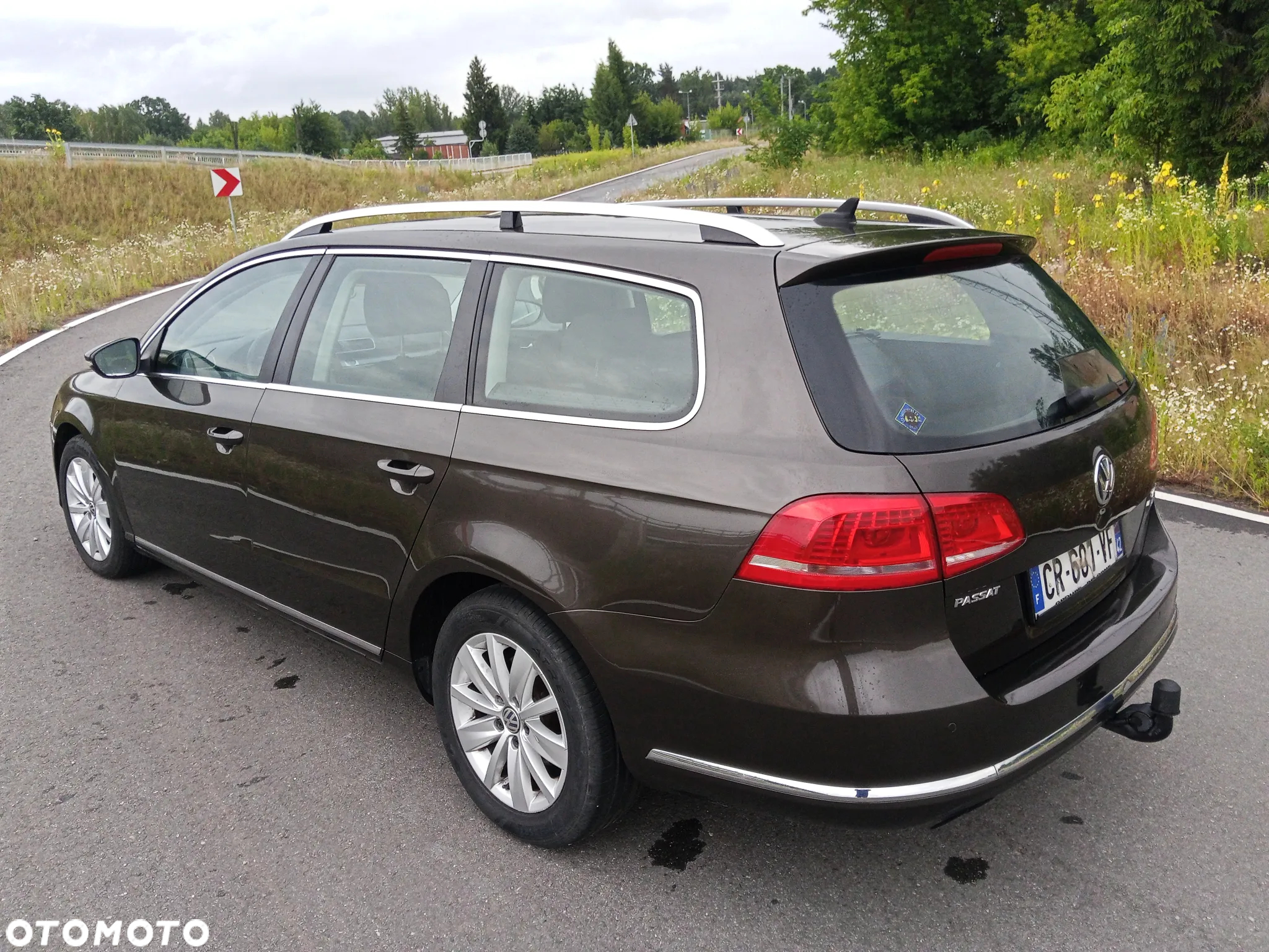 Volkswagen Passat 2.0 TDI Comfortline DSG - 4