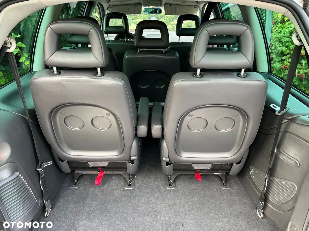 Volkswagen Sharan - 22