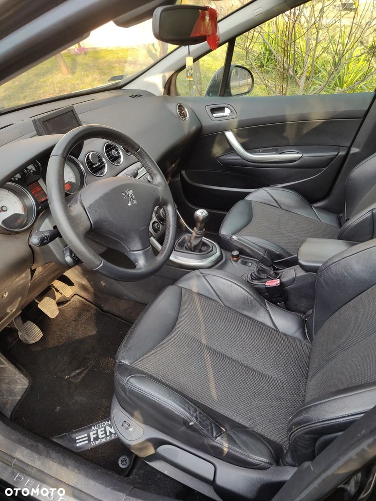 Peugeot 308 1.6 Premium Plus - 15