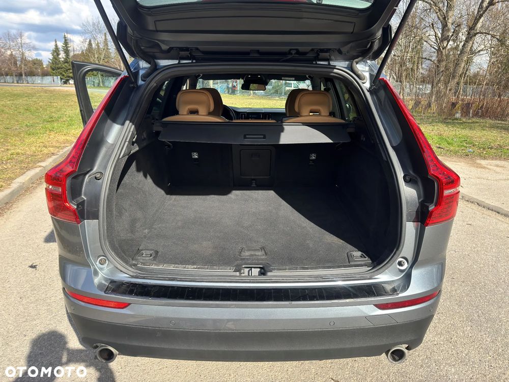 Volvo XC 60 D4 Momentum - 2