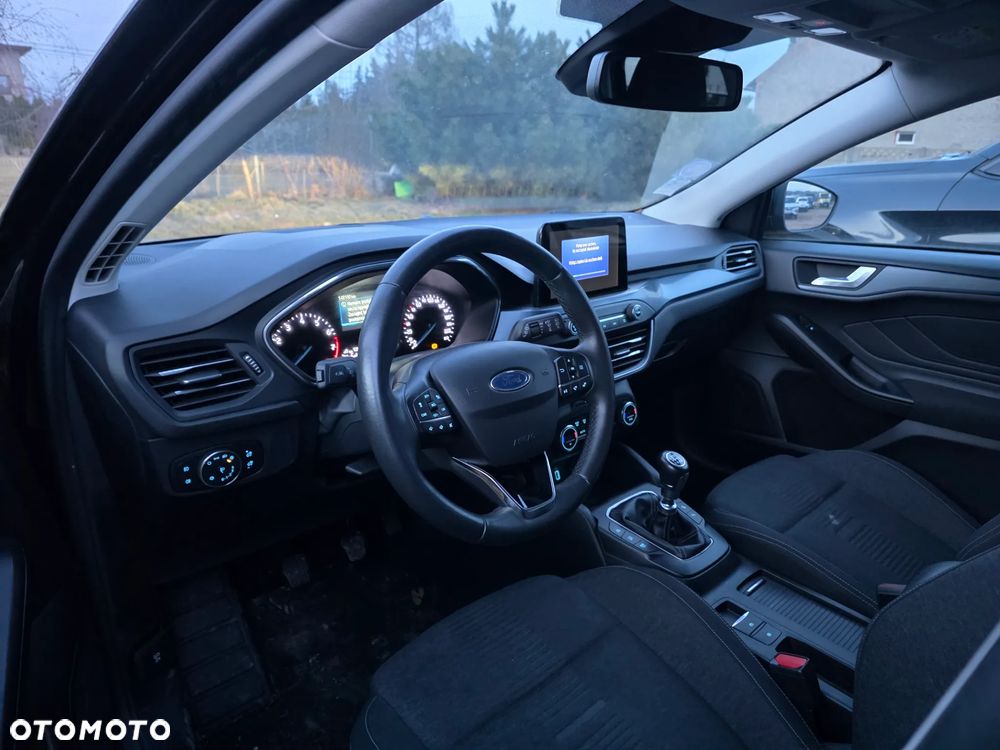 Ford Focus 1.0 EcoBoost Hybrid ACTIVE X - 13