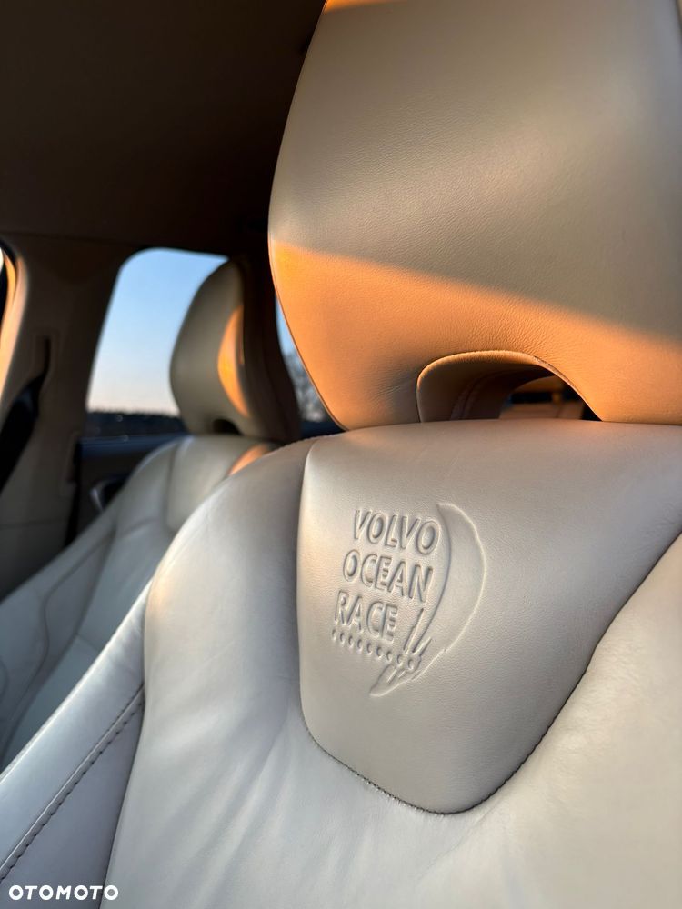 Volvo XC 60 - 19