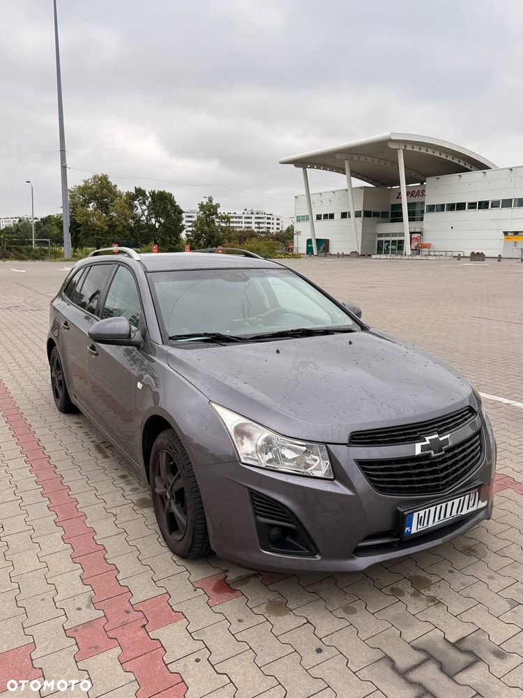 Chevrolet Cruze 1.6 LT - 10
