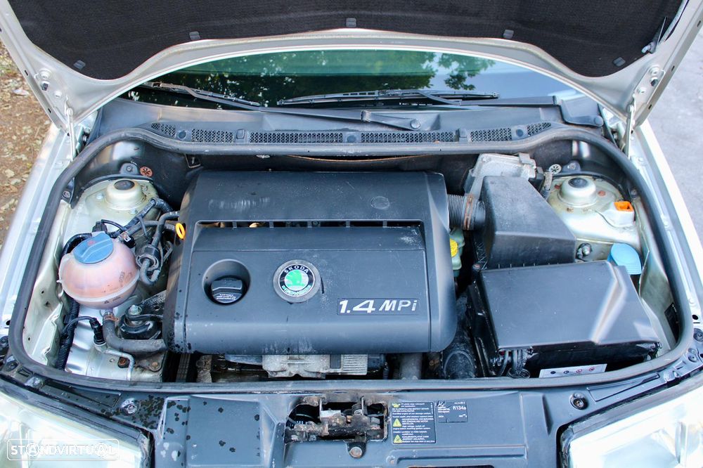 Skoda Fabia 1.4 Comfort AC - 6