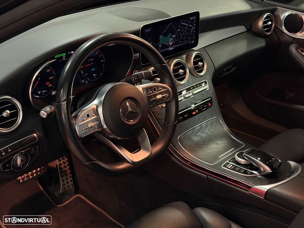 Mercedes-Benz C 300 e T 9G-TRONIC AMG Line - 4
