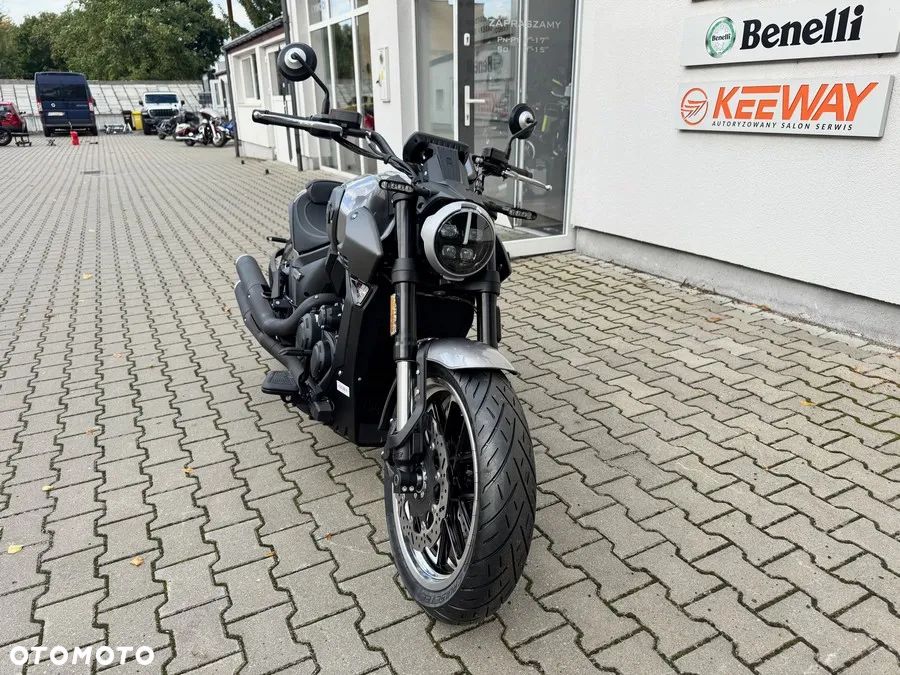Morbidelli C1002V - 2