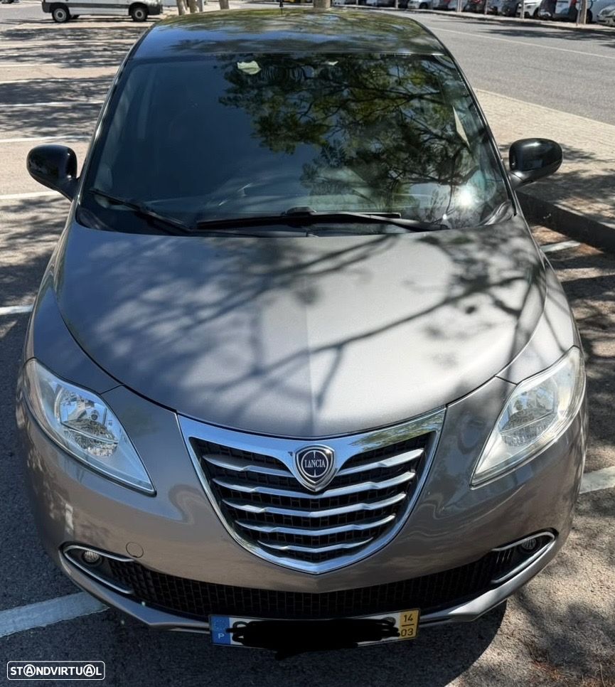 Lancia Ypsilon 1.3 M-jet S&S Platinum - 14