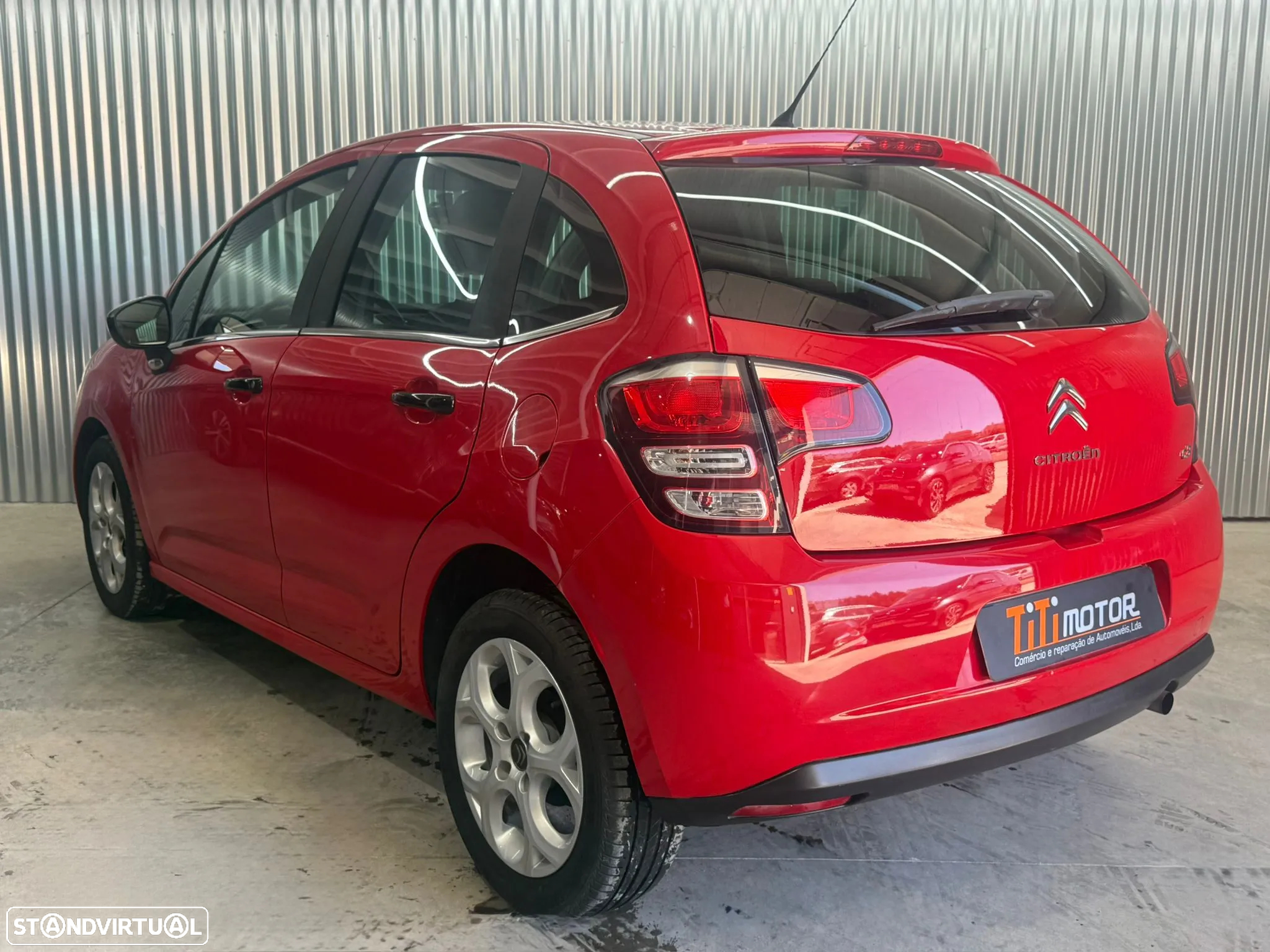 Citroën C3 1.2 PureTech Shine - 4