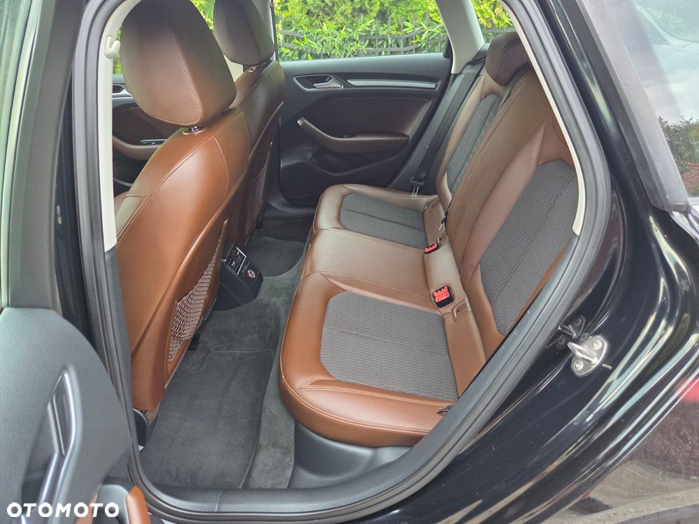 Audi A3 Sportback - 11