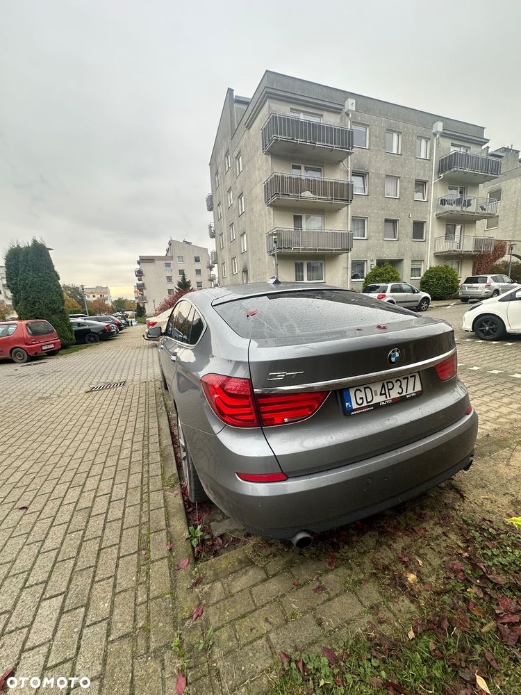 BMW 5GT 535d xDrive Tursimo Modern Line - 13