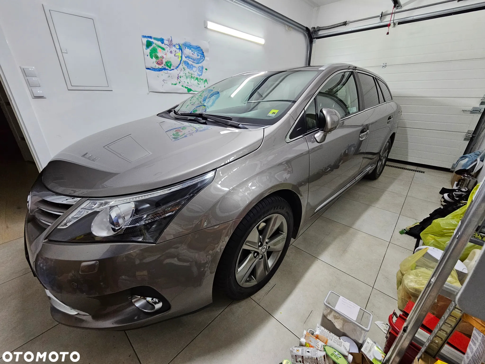Toyota Avensis 2.0 D-4D Premium - 5