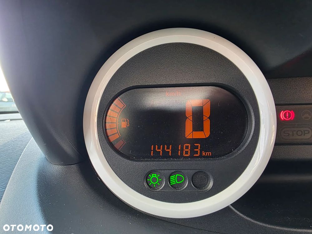 Renault Twingo 1.2 LEV 16V 75 Yahoo - 10