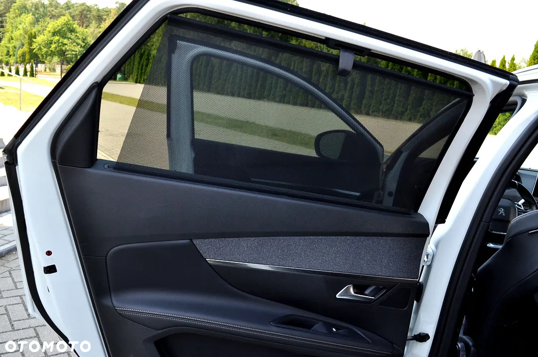Peugeot 5008 1.5 BlueHDI Active S&S EAT8 - 24