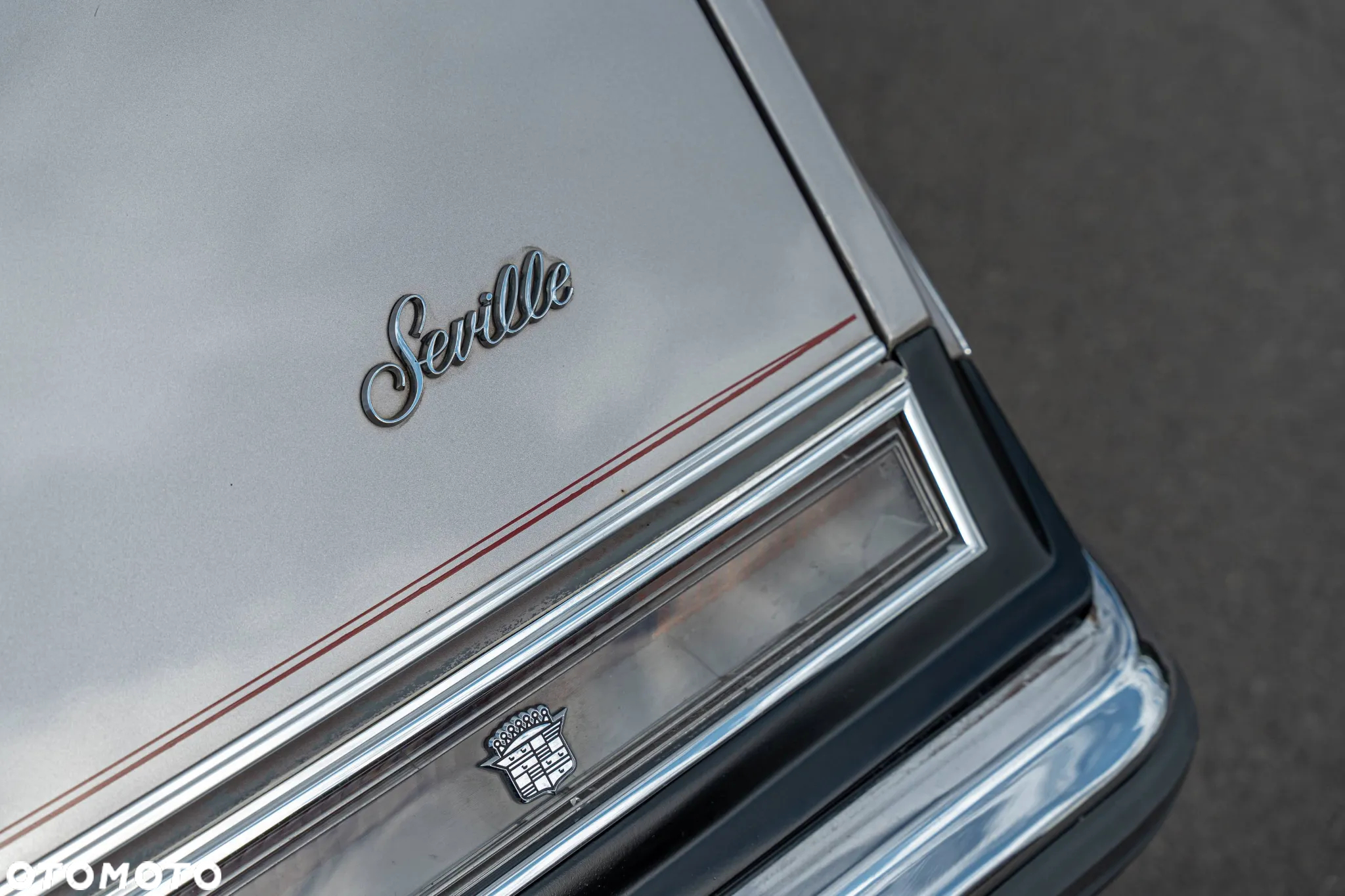 Cadillac Seville - 17
