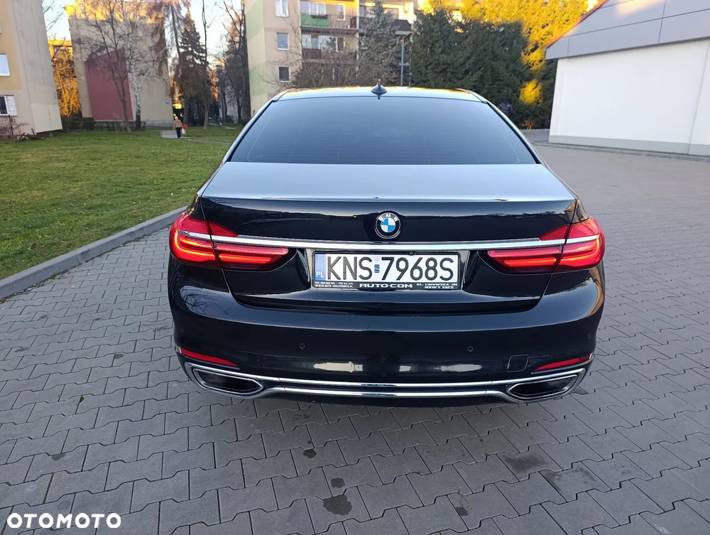 BMW Seria 7 730d xDrive - 9